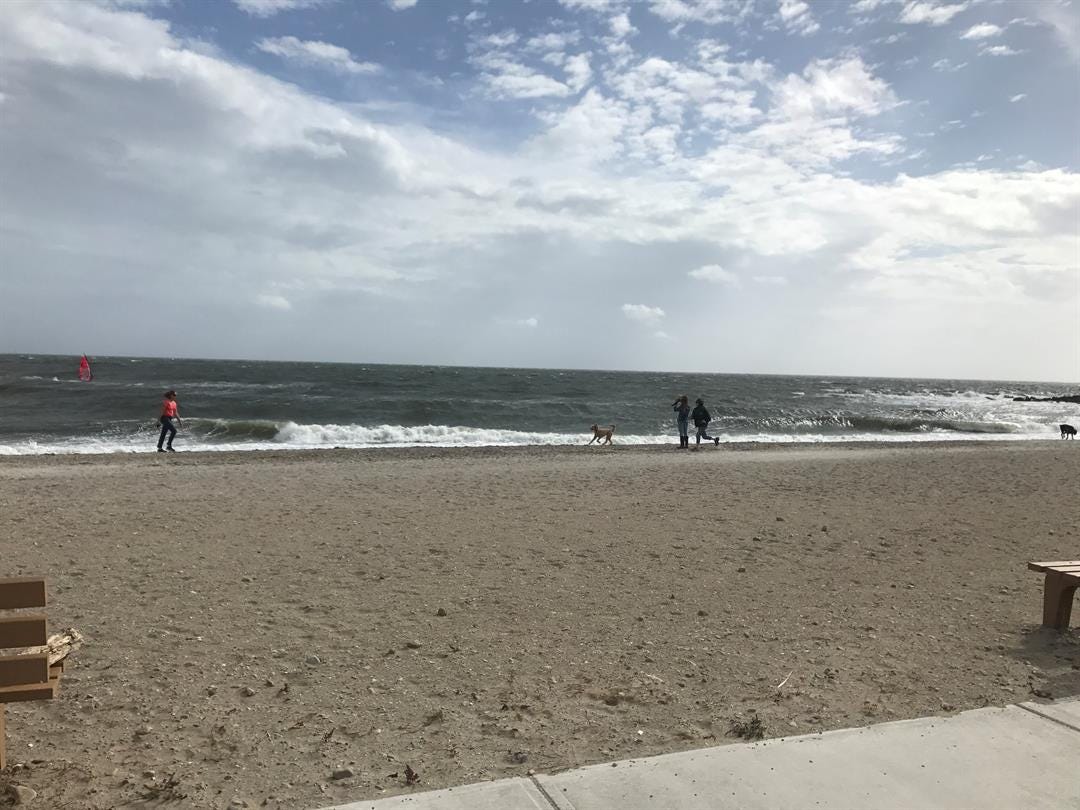 News 12 s Lauren Fabrizi On the Go with look at weather