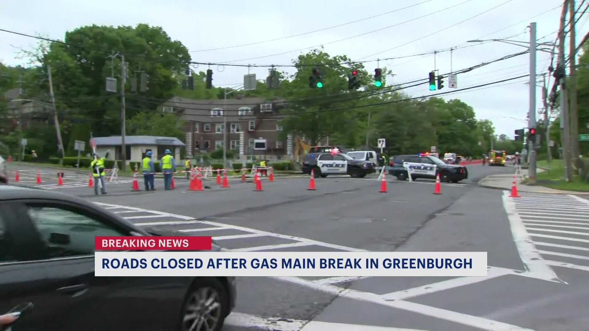 Gas main break forces partial shutdown of Central Park Avenue in Greenburgh