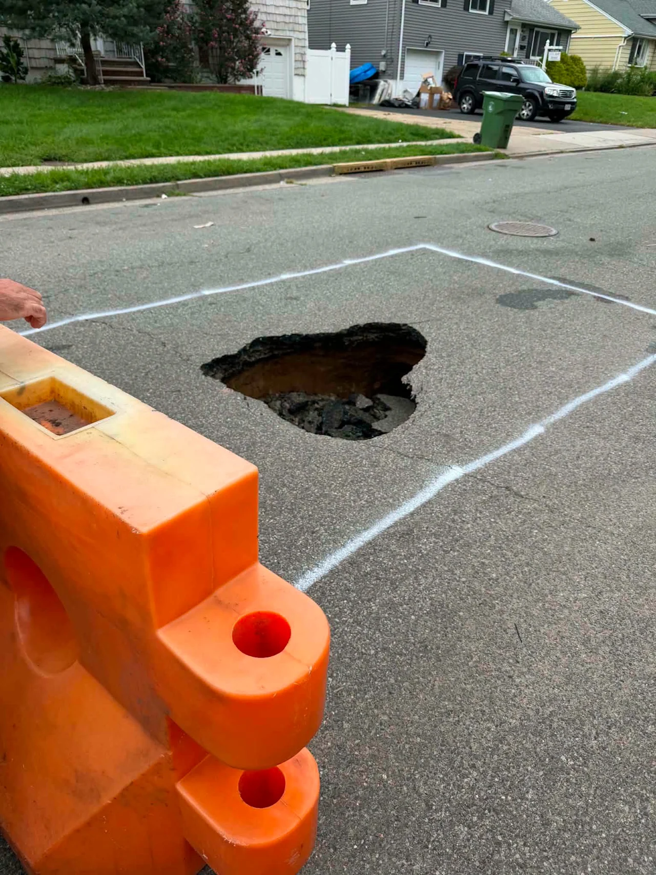 Linden sinkhole