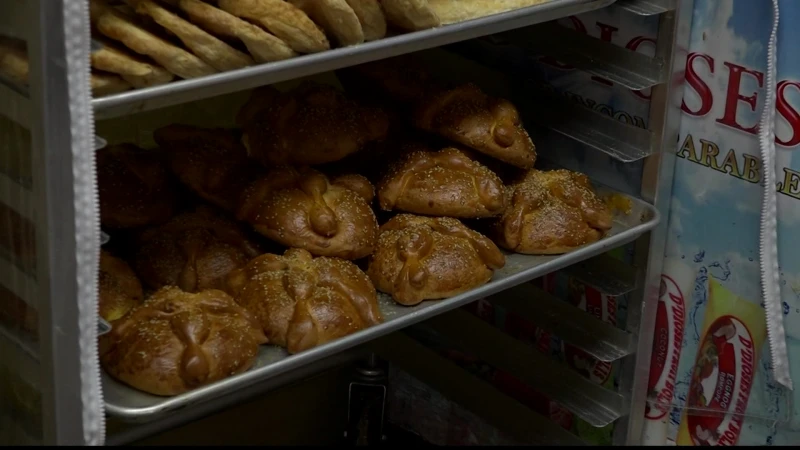 Story image: Azteca Bakery celebrates Dia De Los Muertos