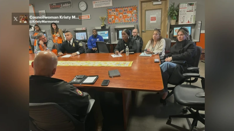 Story image: Councilmember Marmorato meets with Home Depot staff to discuss security measures 