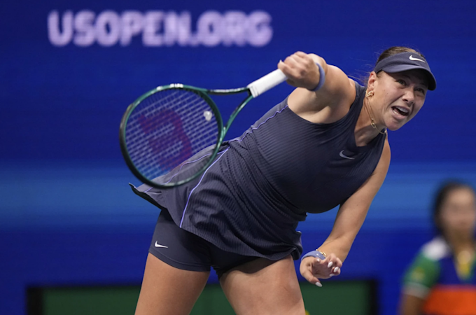Story image: Aryna Sabalenka defeats Amanda Anisimova for her 2nd consecutive US Open title and 4th at a major