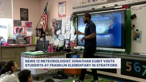 Jonathan Cubit visits students at Franklin Elementary School in Stratford