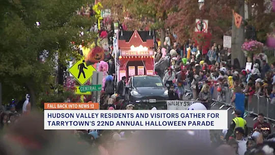 RTWCHVTarrytownHalloweenParadeCWilkinson9pm_2024-10-26-21-12-17