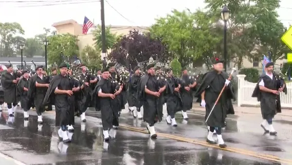 Crowds jampack streets for Wantagh Fourth of July parade despite rain