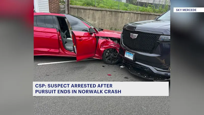 Story image: Police: Driver crashes car following vehicle pursuit on I-95