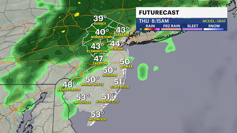 Story image: Spring-like temperatures today, rain moves in tonight for soggy Thursday morning commute