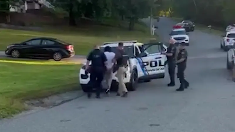 Story image: 1 hospitalized, 1 in custody after overnight shooting in Town of Newburgh 