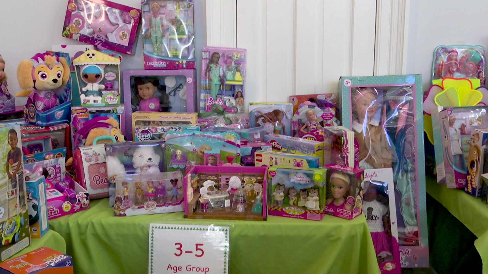 Nonprofit Person to Person holds annual 'Toy Store' in Darien