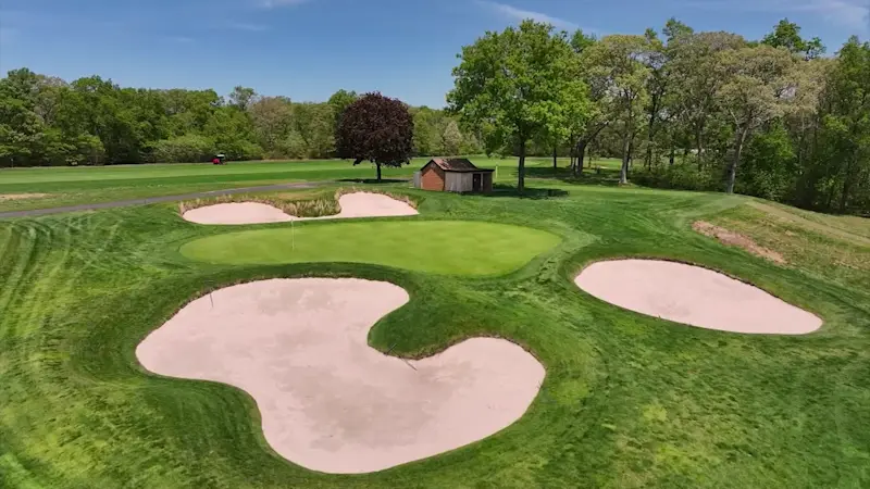 Story image: 18 Holes: Hole #5