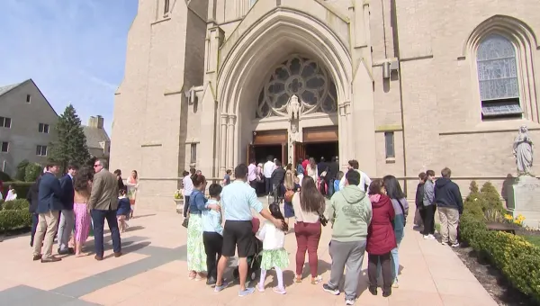 Hundreds gather at Saint Agnes Cathedral in Rockville Centre to celebrate Easter