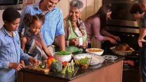 Enjoy a delicious - and energy saving - meal this Thanksgiving with these tips from PSEG LI