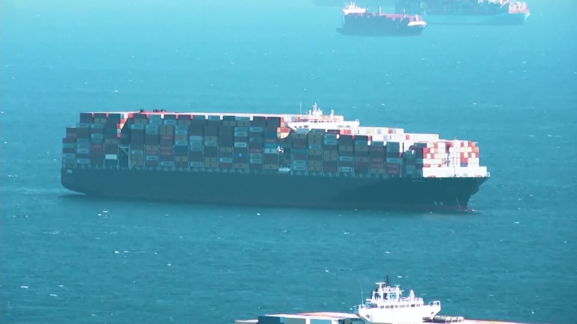 Work at Port Newark helps ease supply chain crisis