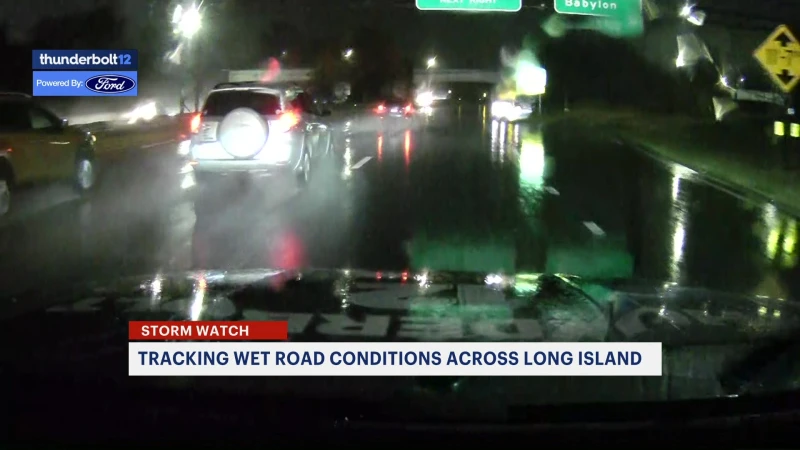 Story image: Thunderbolt 12: Monitoring Thursday's storm in Suffolk County