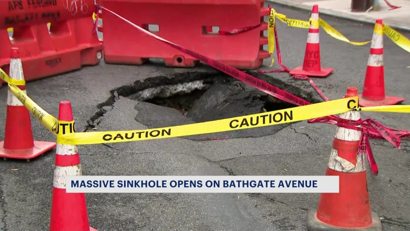 Story image: Sinkhole along Bathgate Avenue causing concern for neighbors