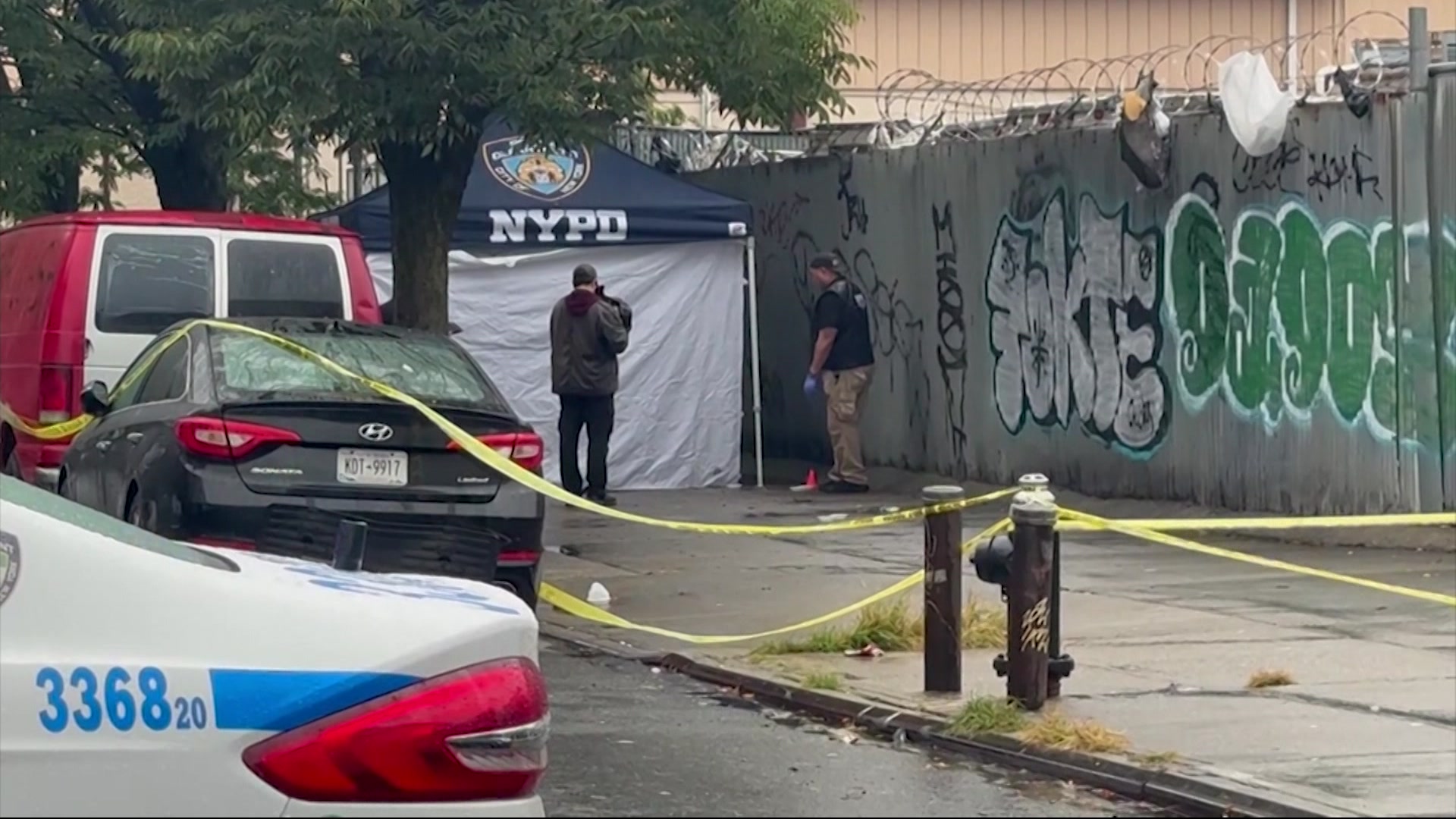 News 12 | New York | NYPD: 29-year-old man fatally shot in head in Belmont