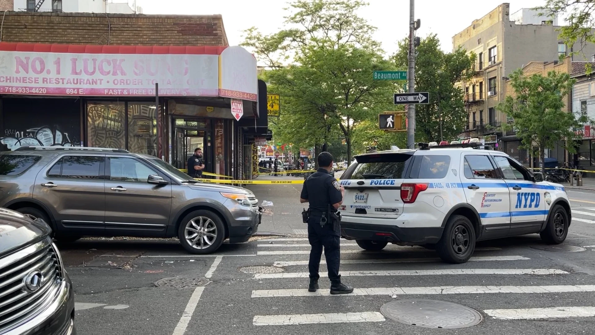 Police: 30-year-old man dies in Bronx shooting