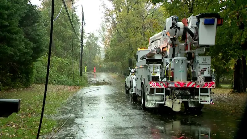 Story image: Nor’easter causes thousands of power outages across Connecticut 