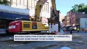 Demolition of partially collapsed Yonkers building continues amid Saw Mill River concerns