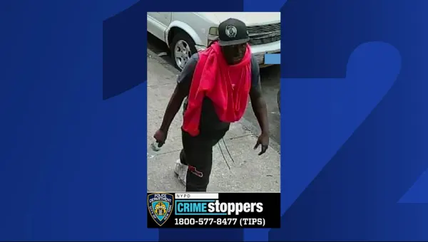 NYPD: Suspect wanted for assaulting woman on Jerome Avenue 