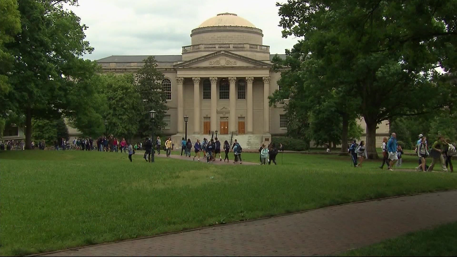 Gov. Hochul announces new initiative to help high school students get into SUNY schools