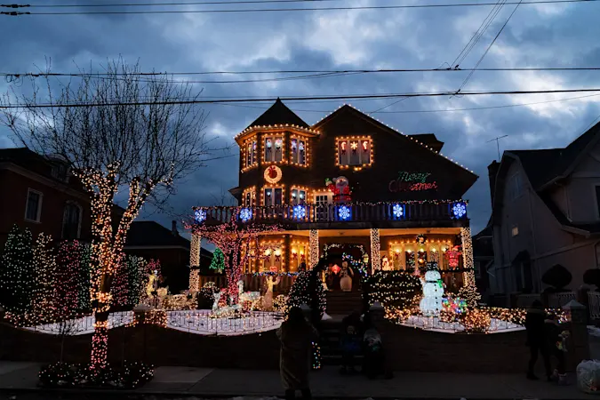 Story image: Your New York City 2024 Holiday Photos