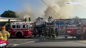 FDNY: Commercial strip fire extinguished in Wakefield; 4 firefighters with minor injuries 
