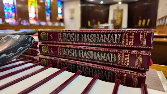5PM LI_Jewish High Holy Holidays_ajc_2026-09-10-17-26-19