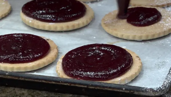 A look at Conti's Pastry Shoppe's sweet treats ahead of Valentine's Day