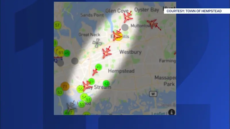 Story image: Town of Hempstead sues Port Authority over excessive airplane noise