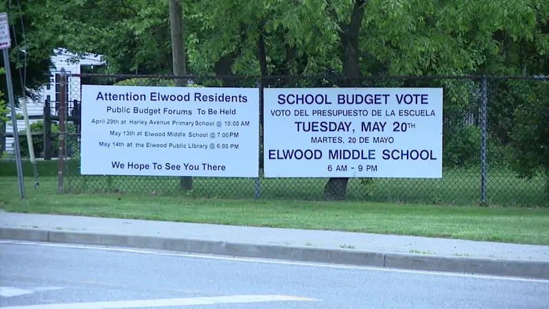 Story image: LI schools receiving $270 million more in state aid than last year