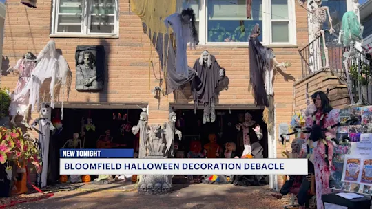 RTNJBloomfieldHalloweenDecorationsJPortorrealVOSOT5pm_2026-10-26-17-26-03