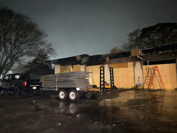 Story image: Fire breaks out at Smithtown Mavis Discount Tire Center