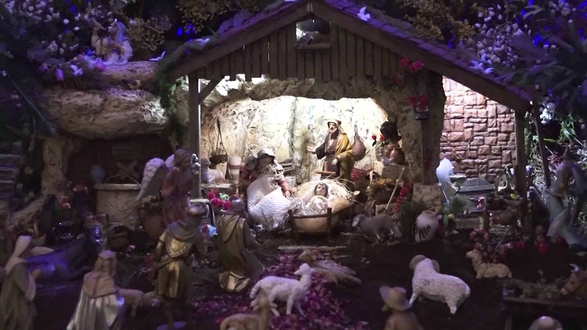 Scene Now News 12 | Long Island | The Presepio A Neapolitan Nativity Scene Now On ...