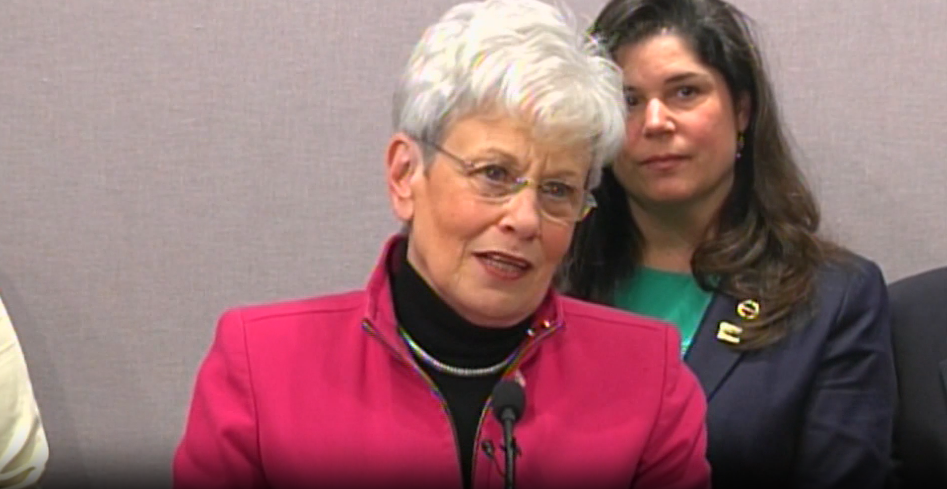 'Beloved by both sides of the aisle.' State holds tribute ceremony for former Lt. Gov. Nancy Wyman