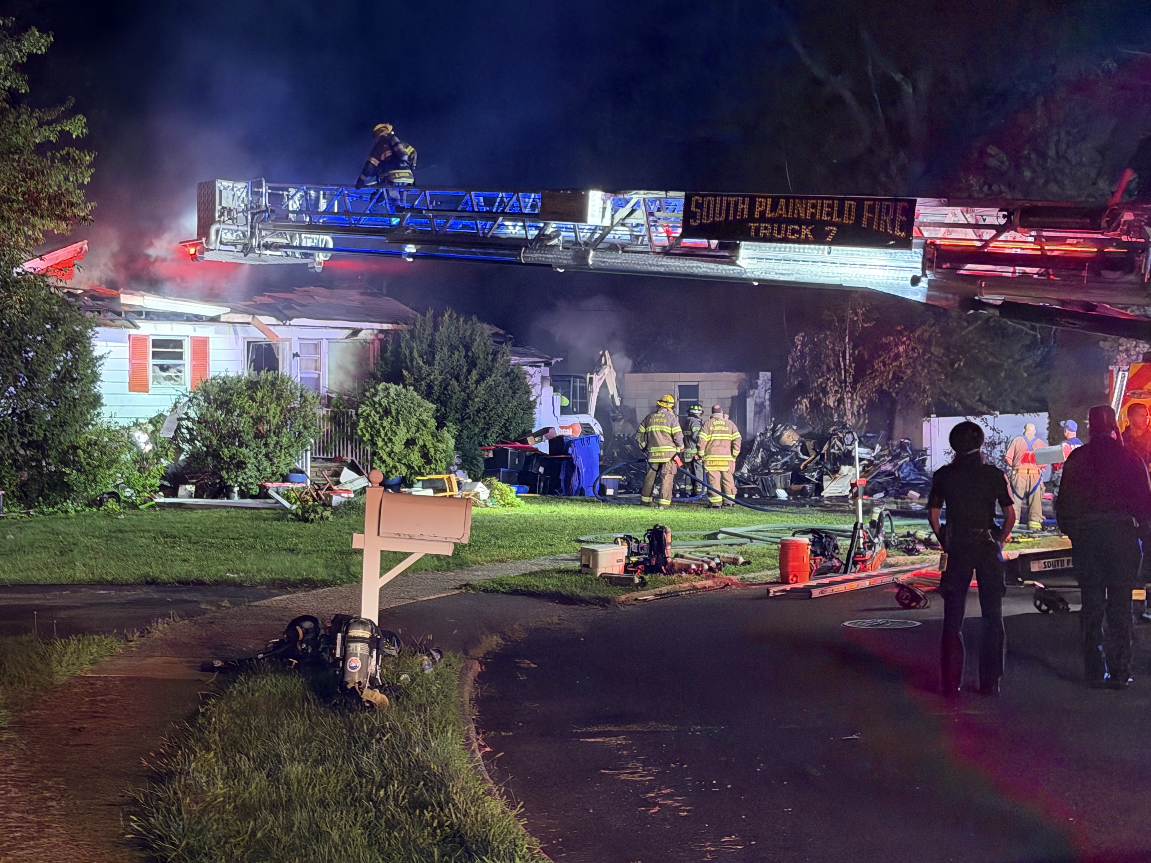 Early morning fire rips through South Plainfield home