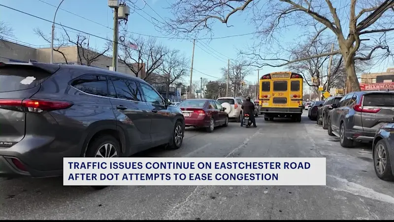 Story image: Traffic congestion causing frustration for drivers in Pelham Parkway