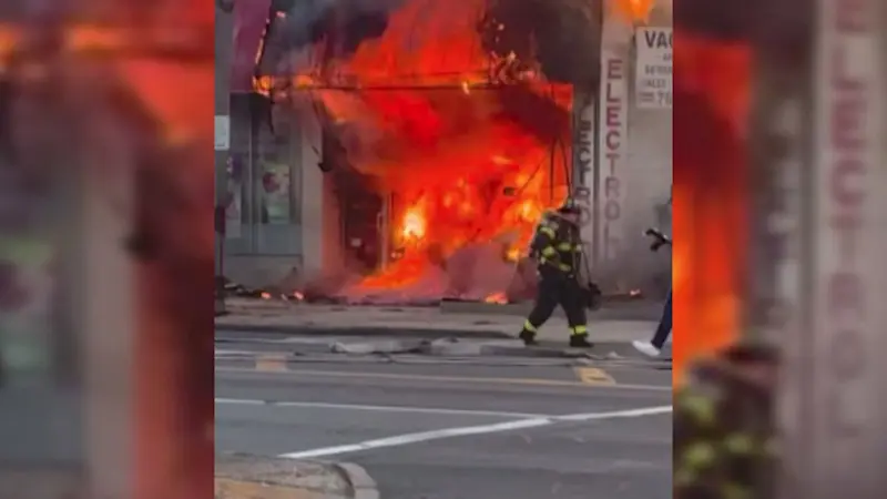 Story image: Firefighters battle 3-alarm fire at Oceanside shopping center