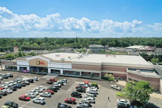 Brunswick Shopping Center N.Brunswick 1