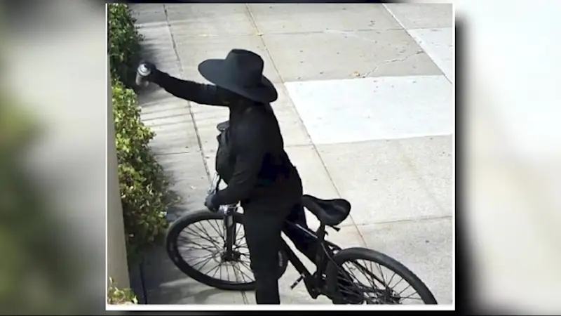 Story image: NYPD releases surveillance photos after swastikas painted outside Gravesend yeshiva