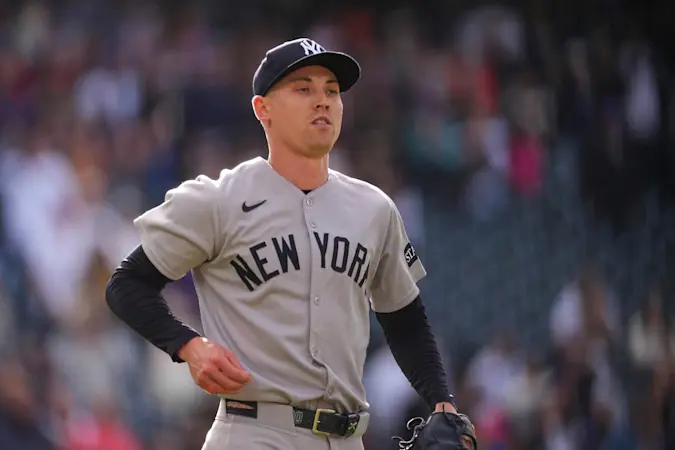 Story image: Yankees closer Luke Weaver goes on injured list with strained left hamstring