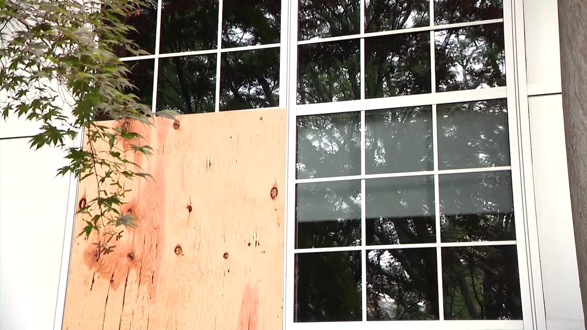 Suffolk spokesperson County looking into purchasing former Dowling College campus