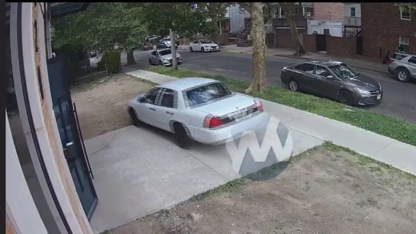 Video shows man drive on sidewalk, allegedly yell antisemitic slurs