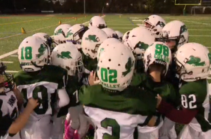 Story image: Mighty Mites: Oyster Bay-Bayville vs. Farmingdale