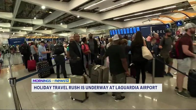 Story image: LGA sees early crowds as TSA predicts one of its busiest Thanksgiving travel weeks ever