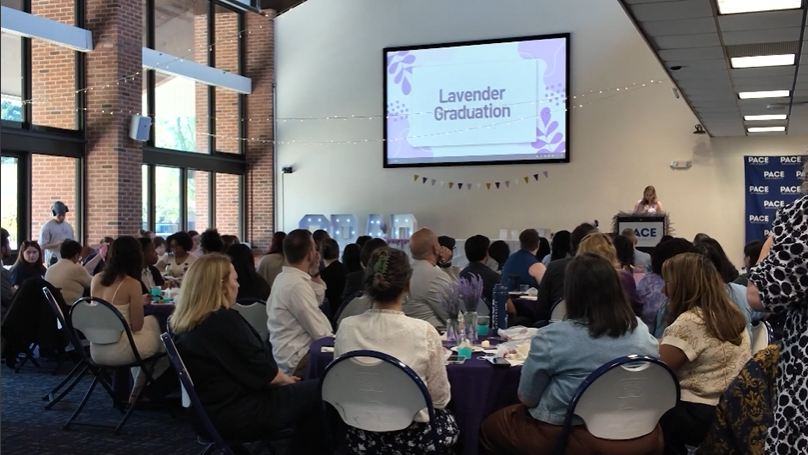 WCHVLavenderGraduationSMcQueenSG001