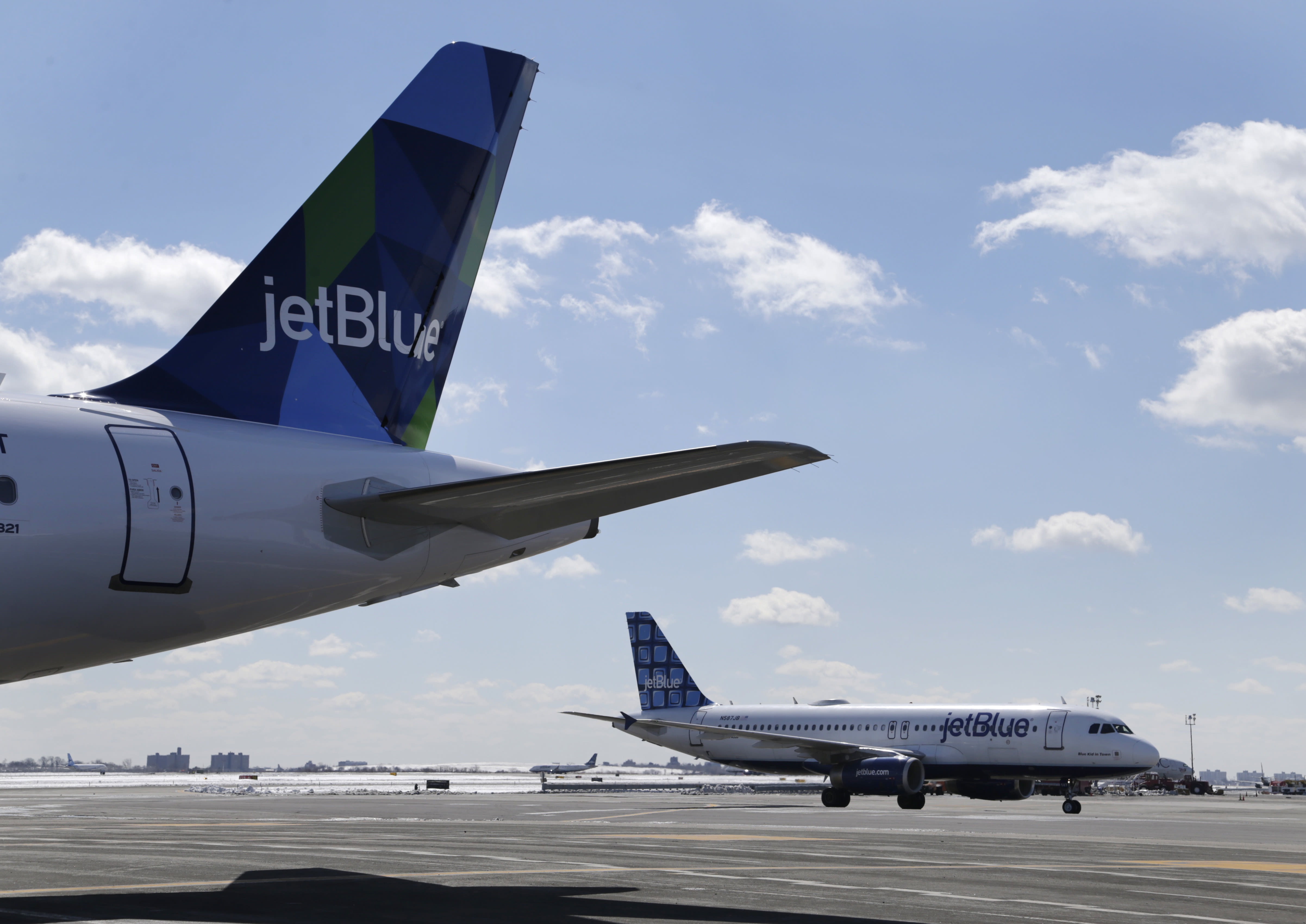 How to Use a JetBlue Flight Credit - NerdWallet