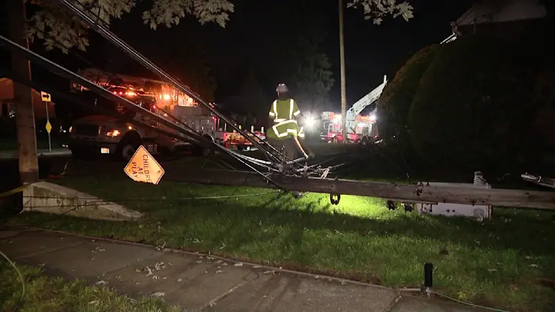 Story image: Truck knocks down utility police, leaves Baldwin residents without power