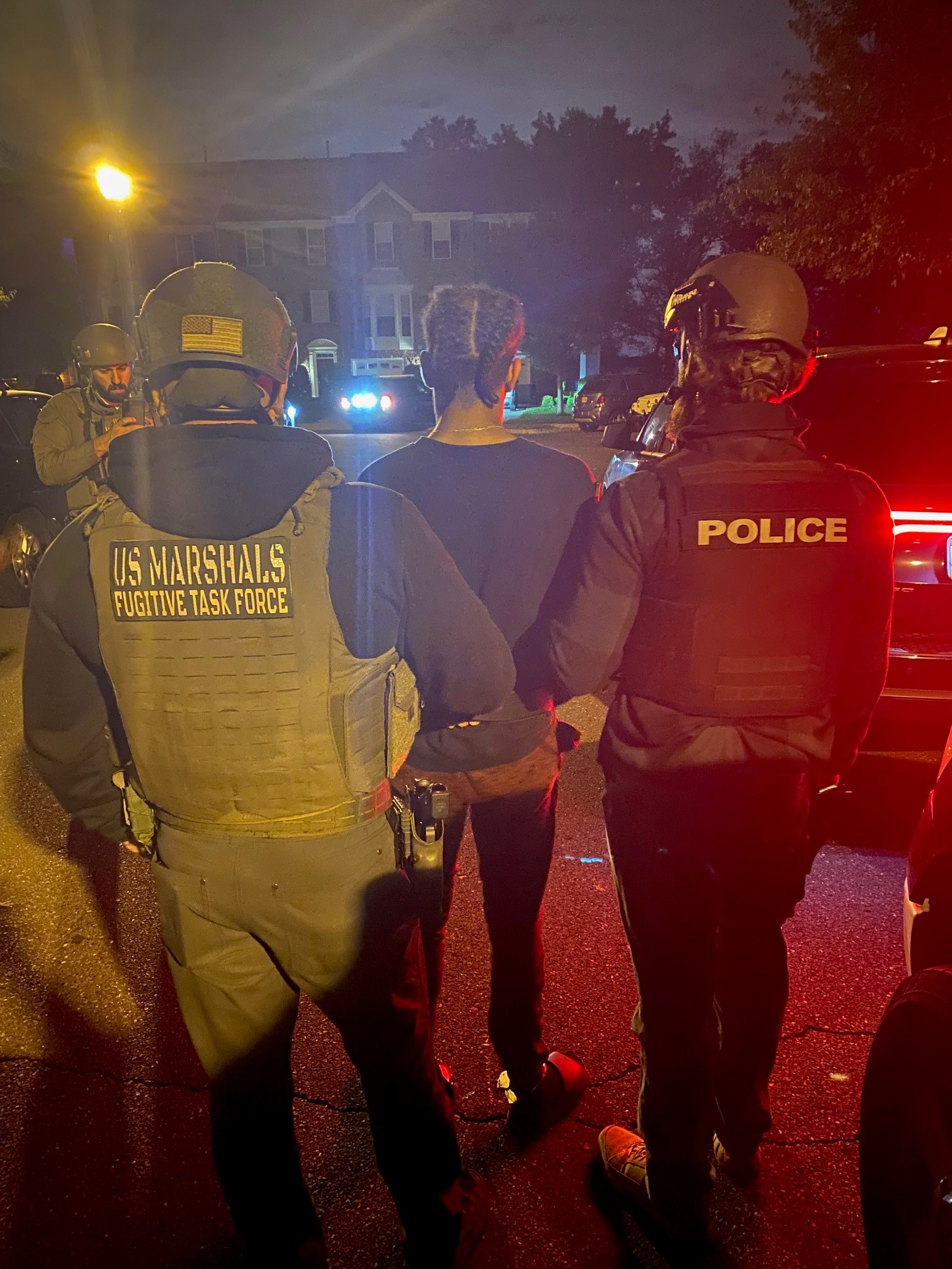 F8vpCV-WAAAesne.jfif