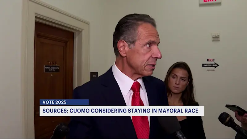 Story image: Sources: Cuomo considers staying in NYC mayoral race
